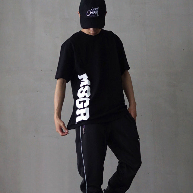 MSGR TEEシャツ / VIRTICAL LOGO TEE