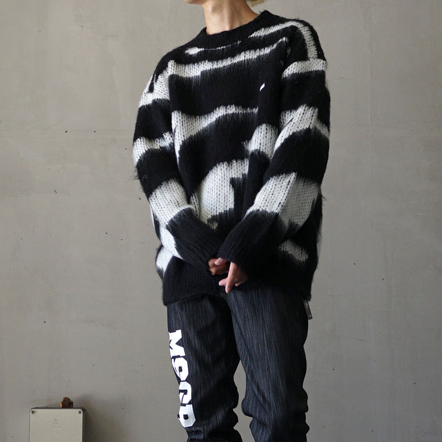 Mohea Tiger Knit Crew