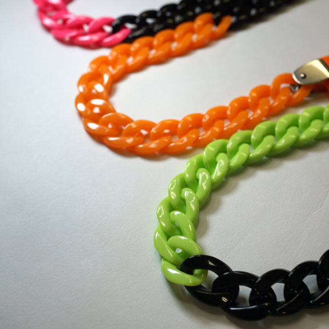 HALF ACRYLIC CHAIN